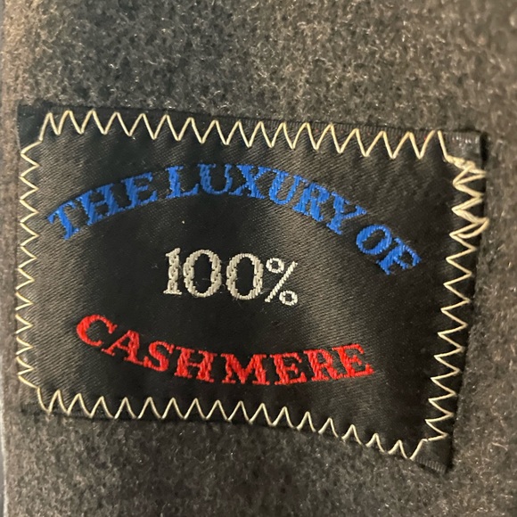 Men’s Large 100% CASHMERE Overcoat - Picture 2 of 6